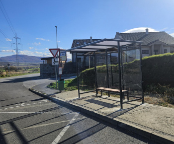 Autobusová zastávka v lokalite IBV Na Hore- konečná