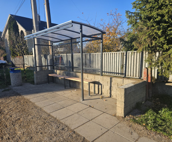 Autobusová zastávka na Ukrajinskej ulici-výmena