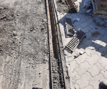 Výstavba kruhového objazdu v centre Krásnej