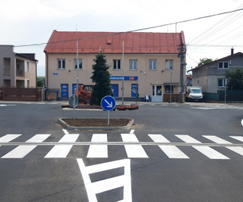 Výstavba kruhového objazdu v centre Krásnej