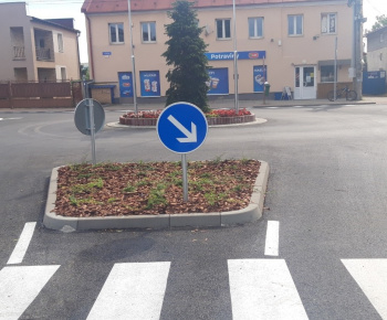 Výstavba kruhového objazdu v centre Krásnej