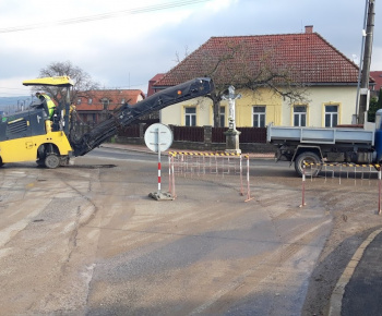 Rekonštrukcia komunikácie a chodníka na ulici Vyšný Dvor