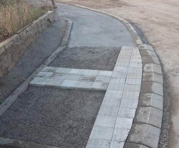 Rekonštrukcia komunikácie a chodníka na ulici Vyšný Dvor